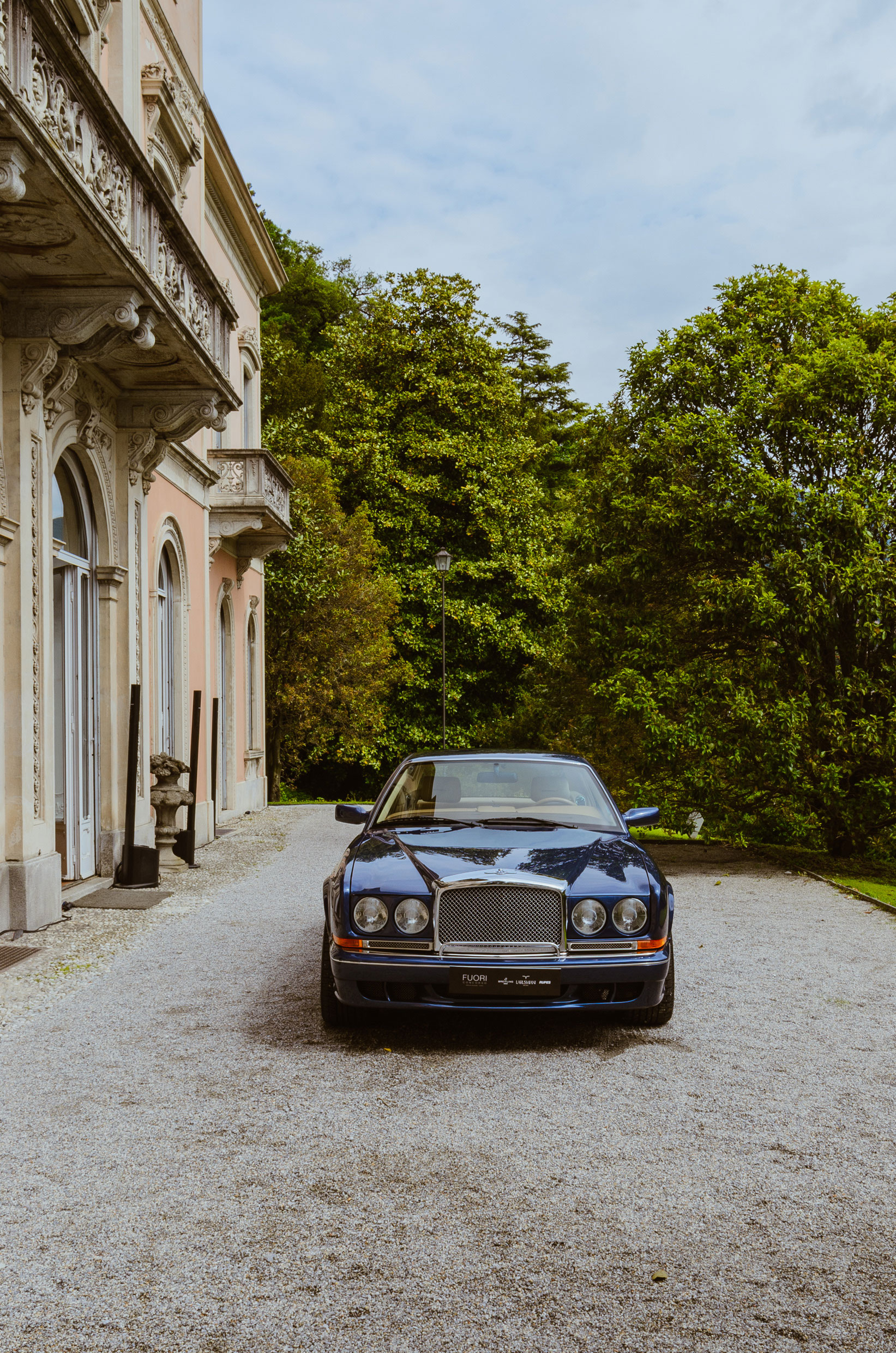 Bentley at Villa del Grumello