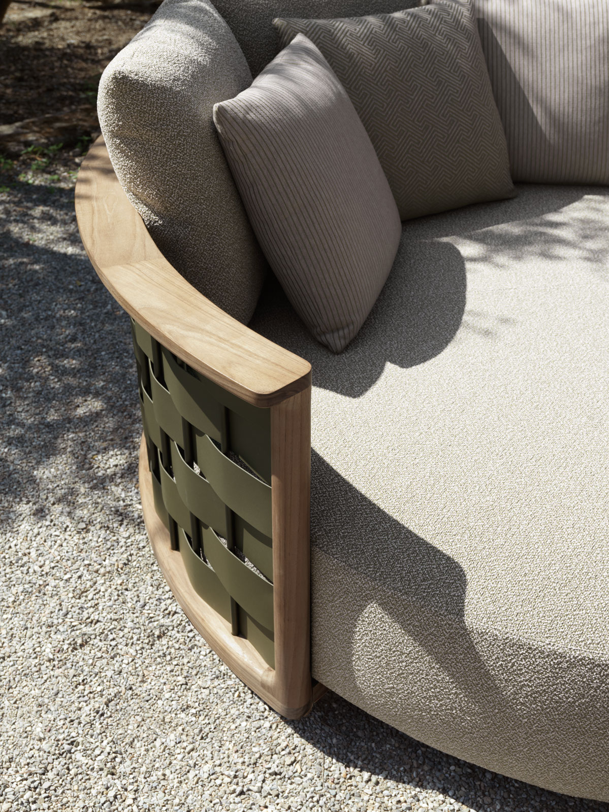 Palinfrasca Sofa | Design Vincent Van Duysen