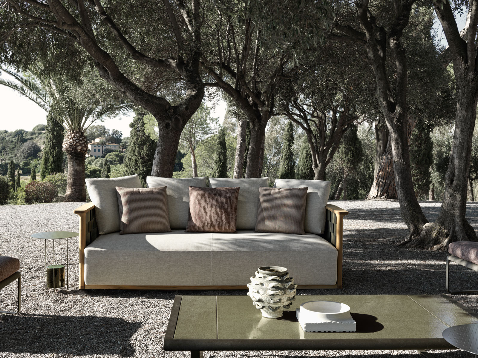 Palinfrasca Sofa | Design Vincent Van Duysen