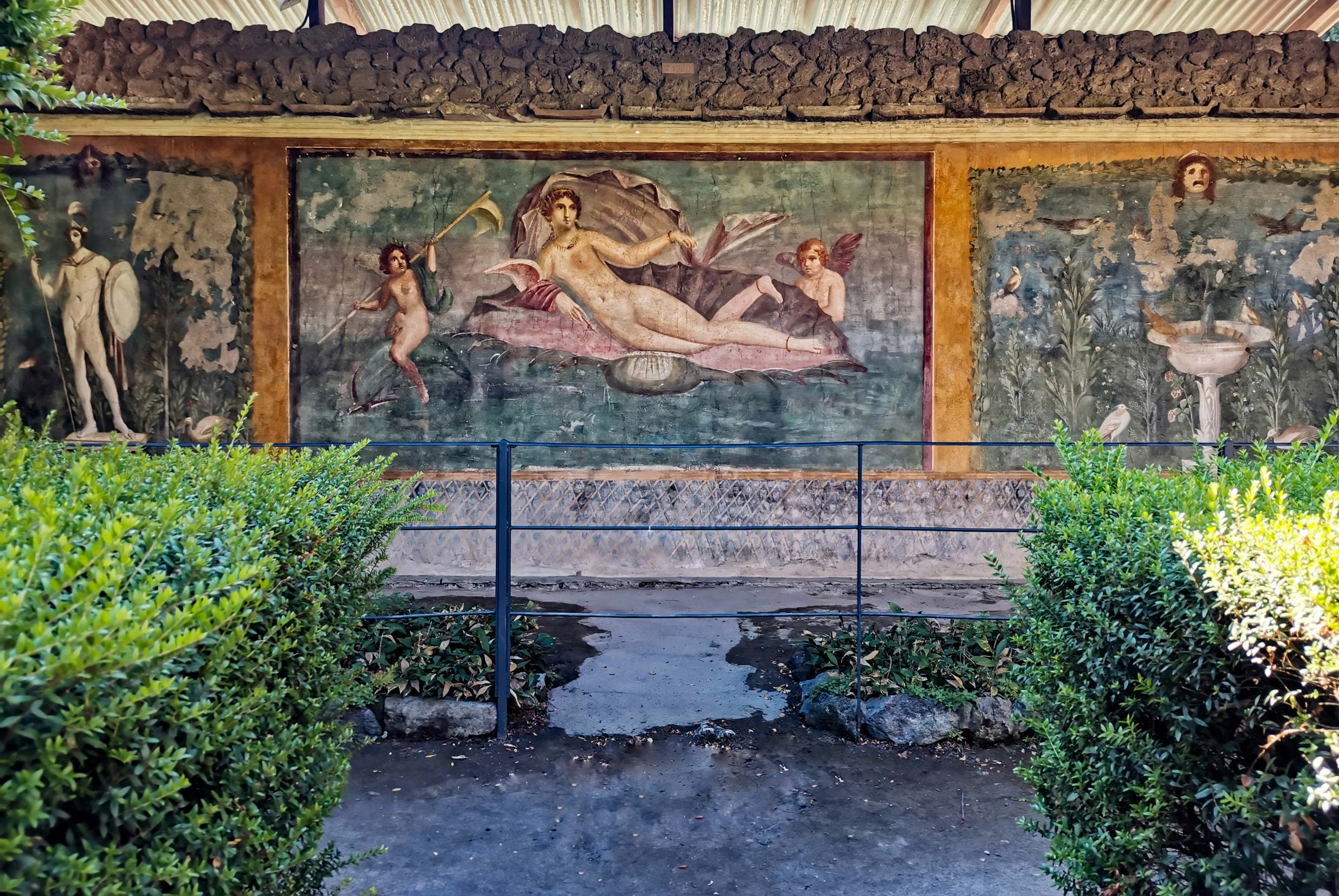 Venus in the Shell, Casa di Venere, Pompeii - courtesy of Ministero della Cultura - Parco Archeologico di Pompei - Credit Silvia Vacca