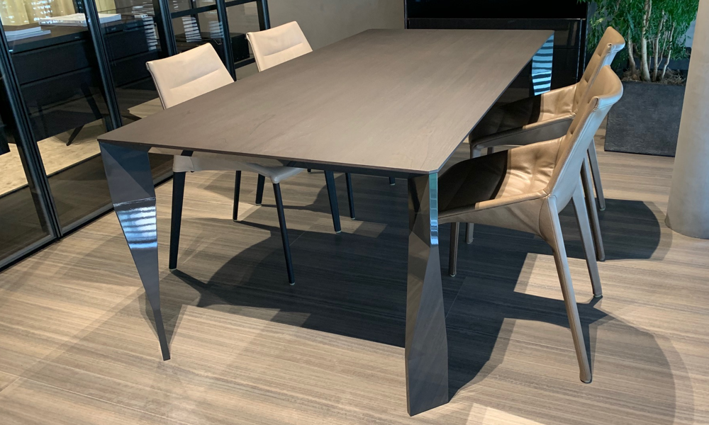 DIAMOND ダイニングテーブル W200cm 木製｜モルテーニ Molteni&C