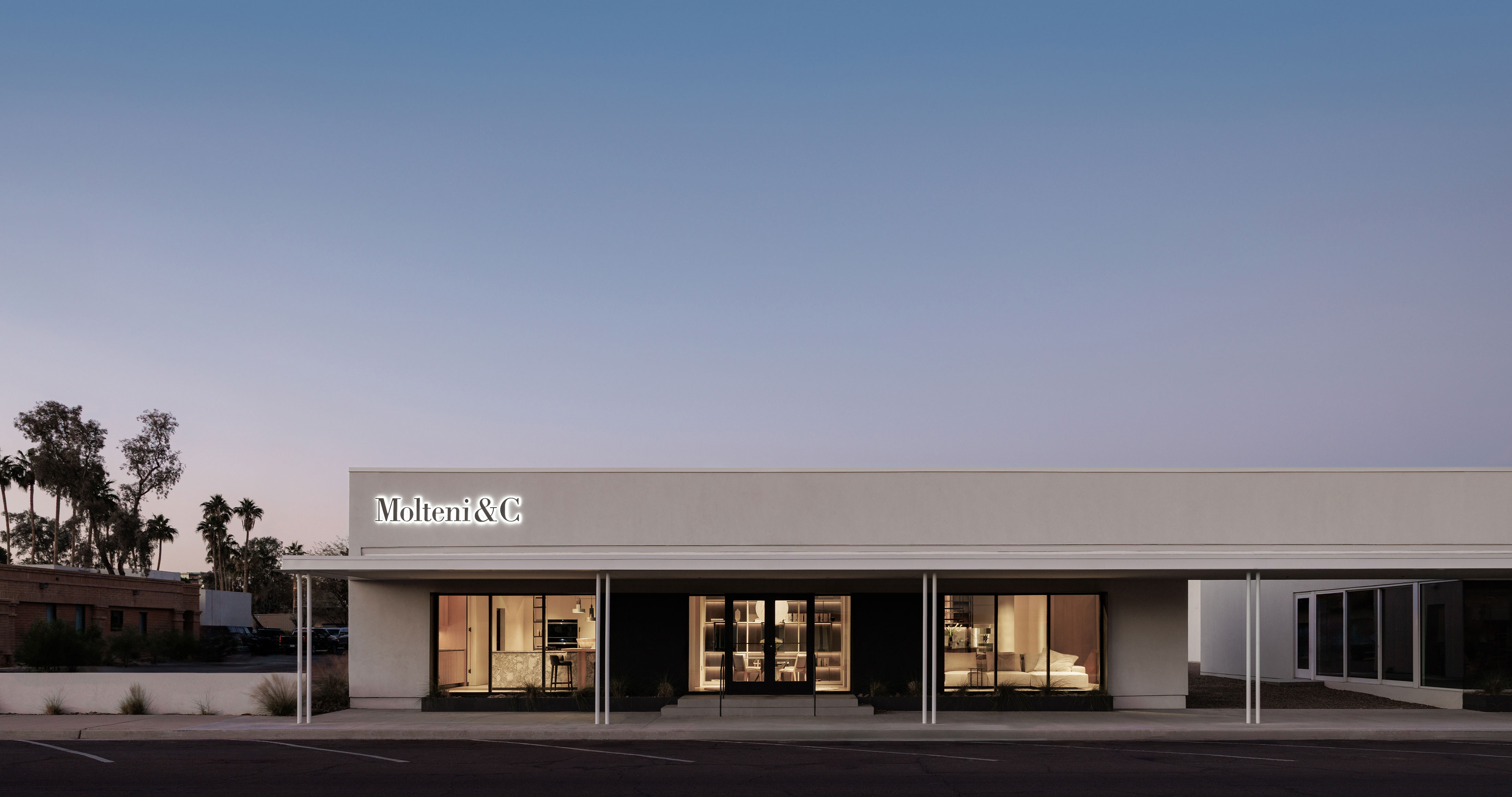 Scottsdale Flagship Store Now Open in Scottsdale, AZ, USA