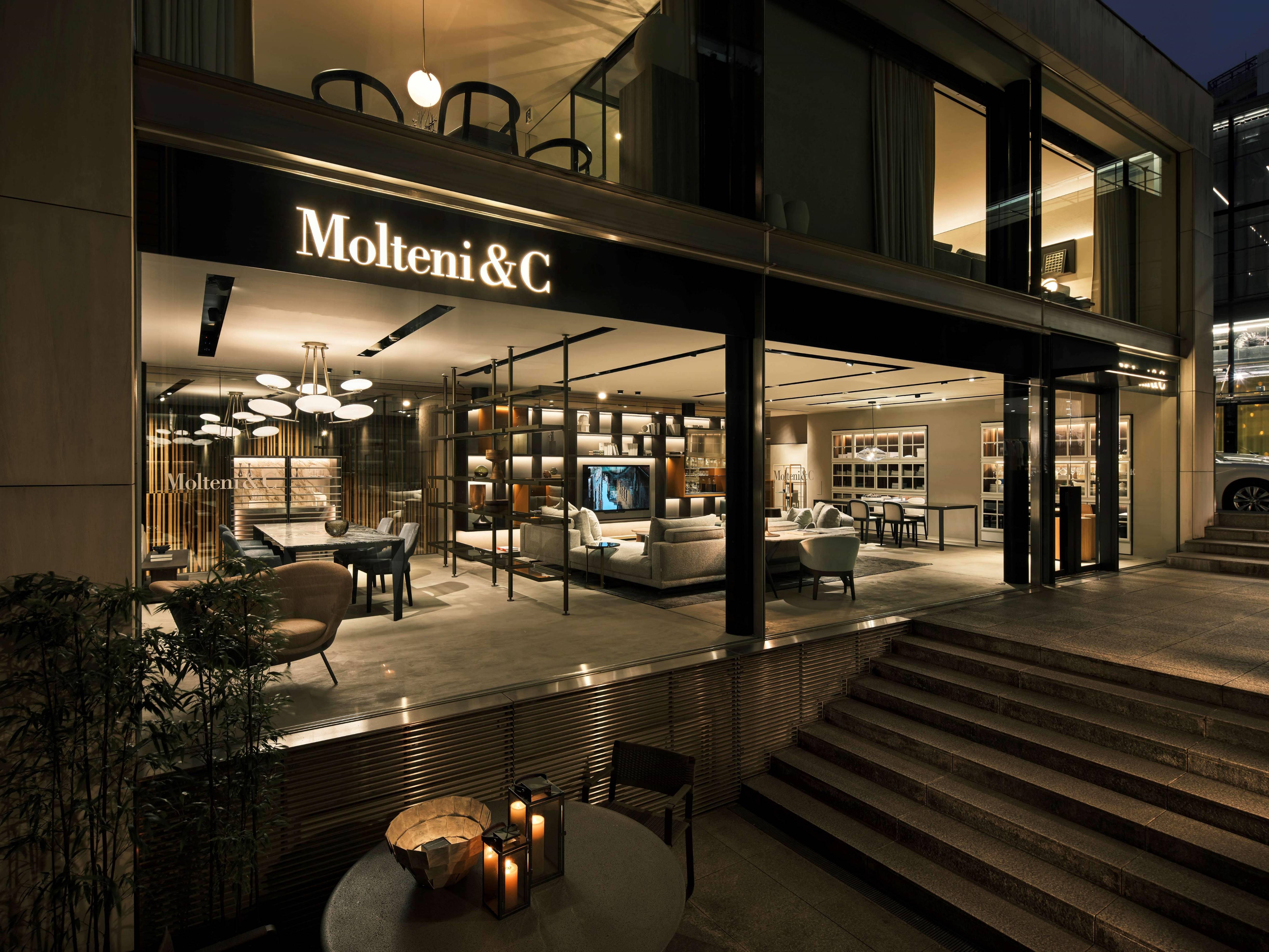 MOLTENI&C TOKYO 移転リニューアルオープンのお知らせ