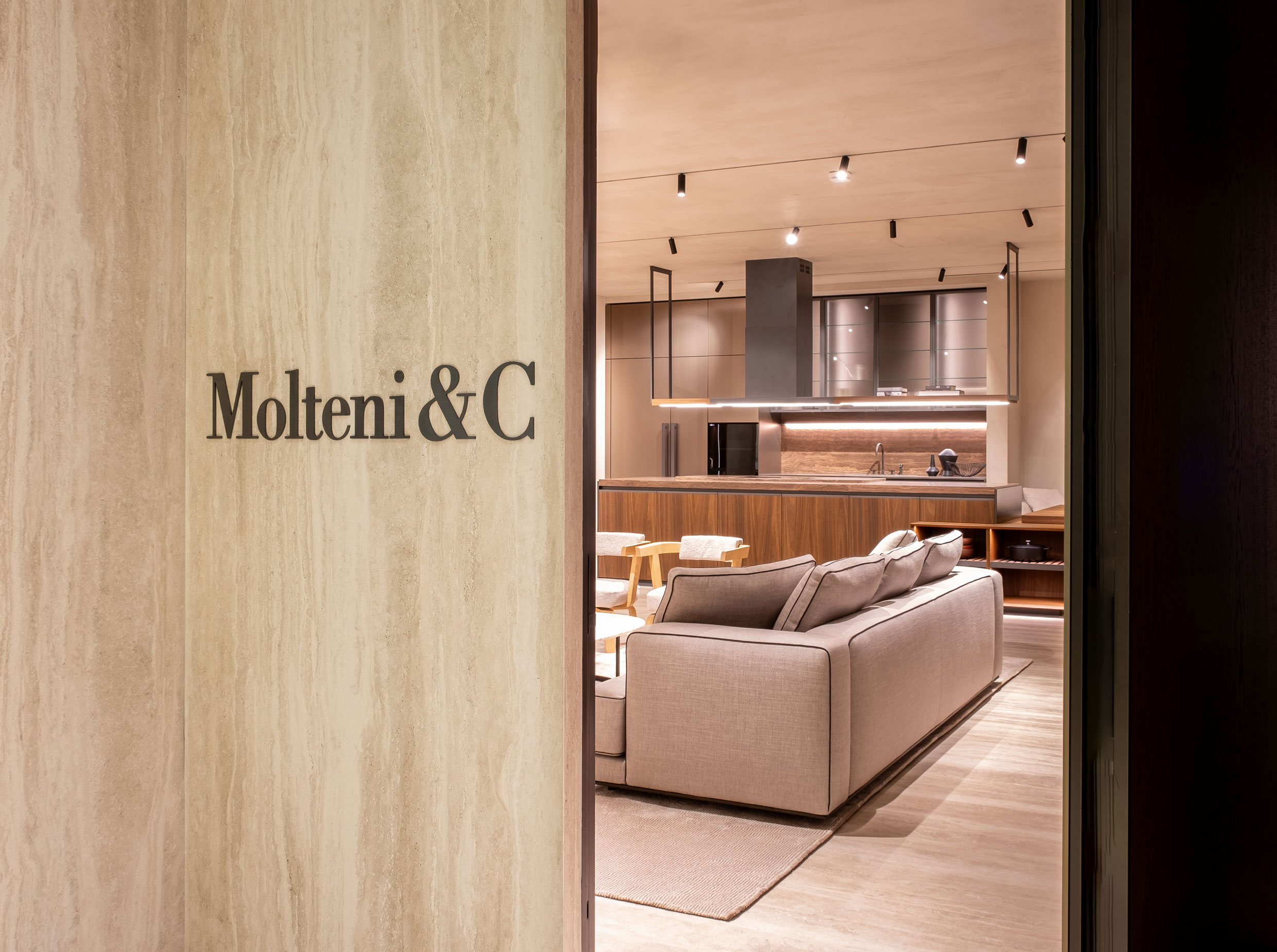 Molteni&C Flagship Store Opens in Cyprus