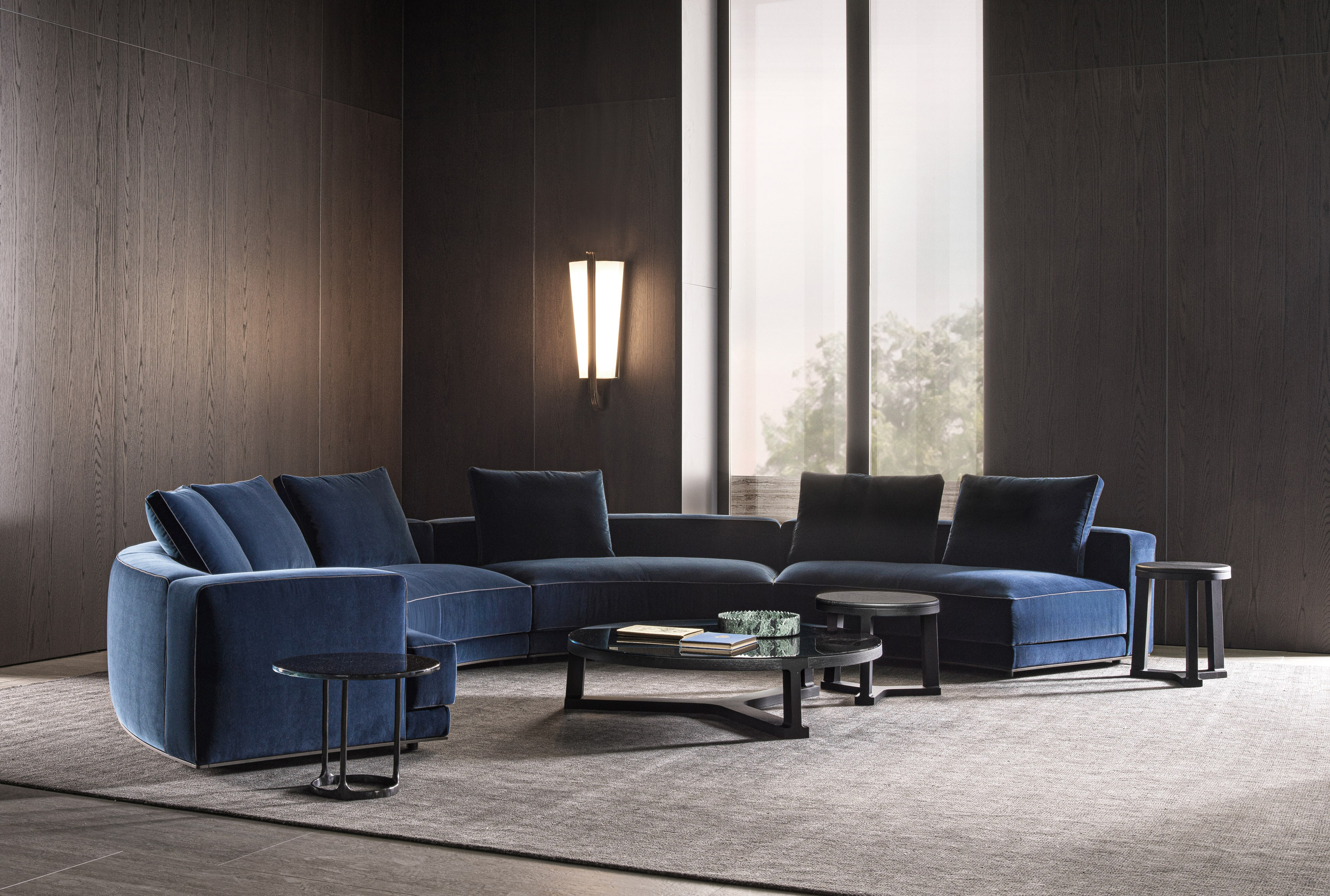 Discover the new Molteni&C 2024 HOME Catalogue