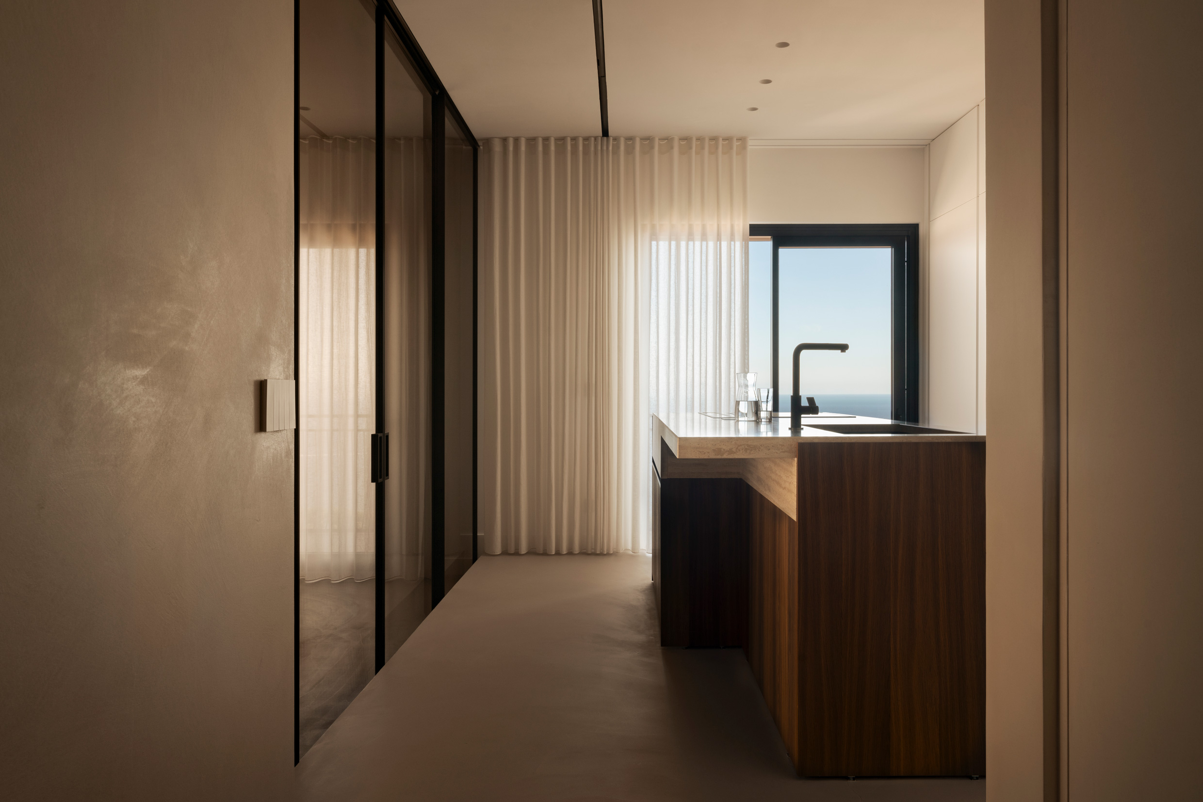 Refined Apartments in Naples: A Collaboration with Primo Atelier
